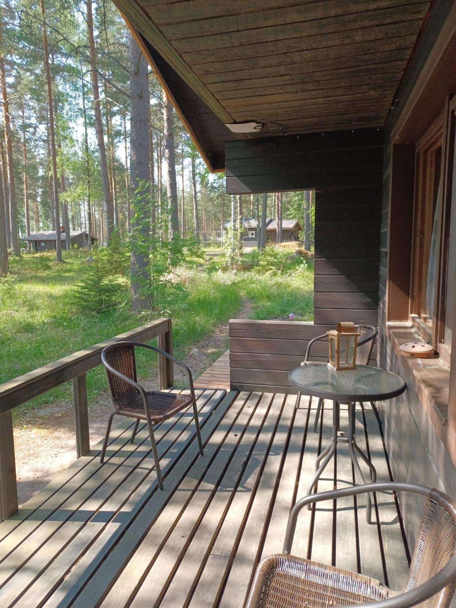 Accommodation And Fishing Vonkale Aanekoski Bilik gambar